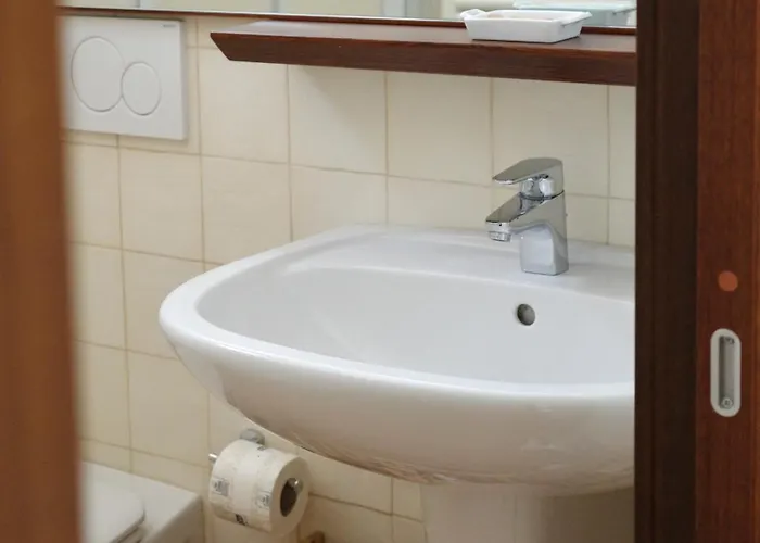 L'ulivo לינה וארוחת בוקר 4*